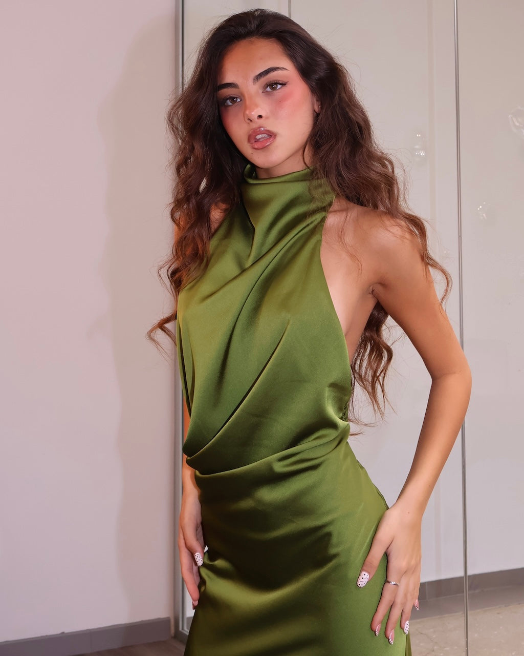 DRESS MAJESTIC