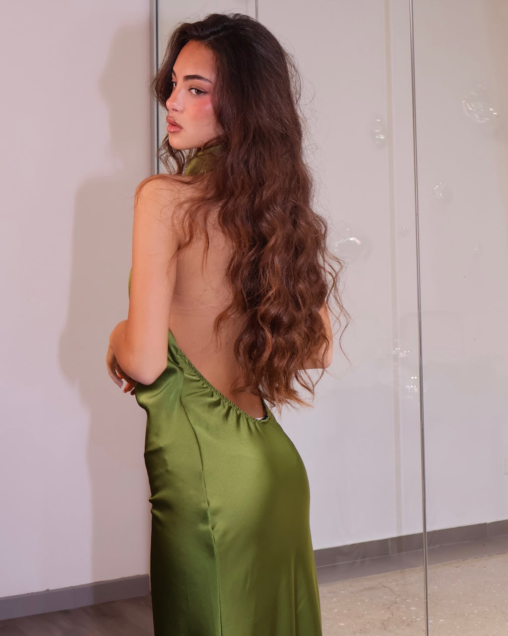 DRESS MAJESTIC