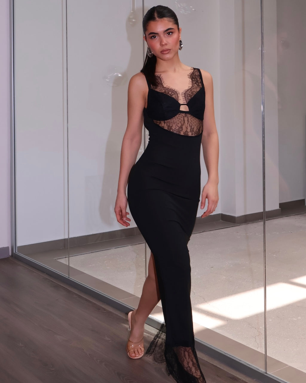 VESTIDO JOVEN