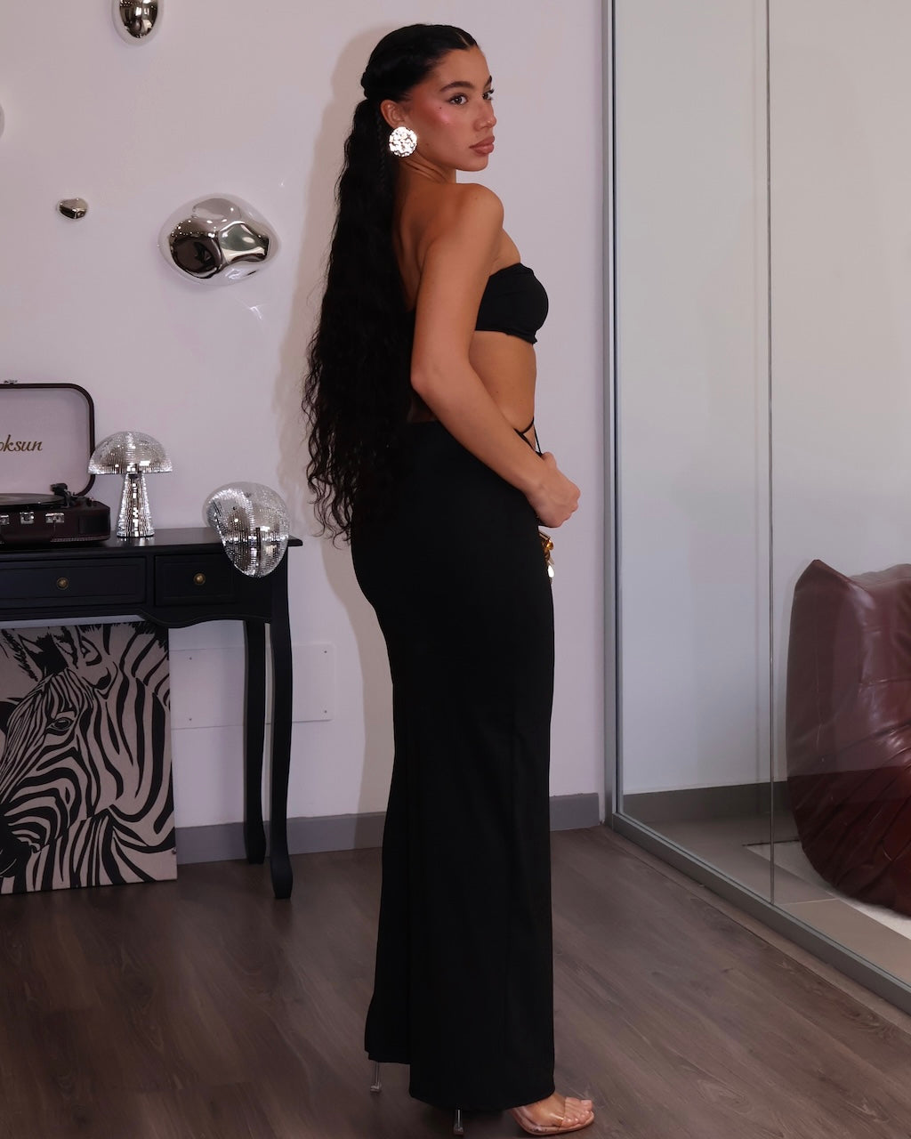 VESTIDO MEDALLA DE ORO