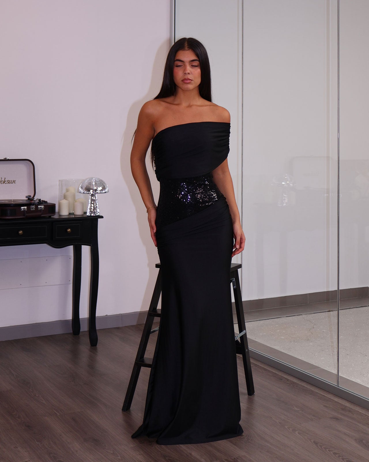 PANTONÍA DE VESTIDO