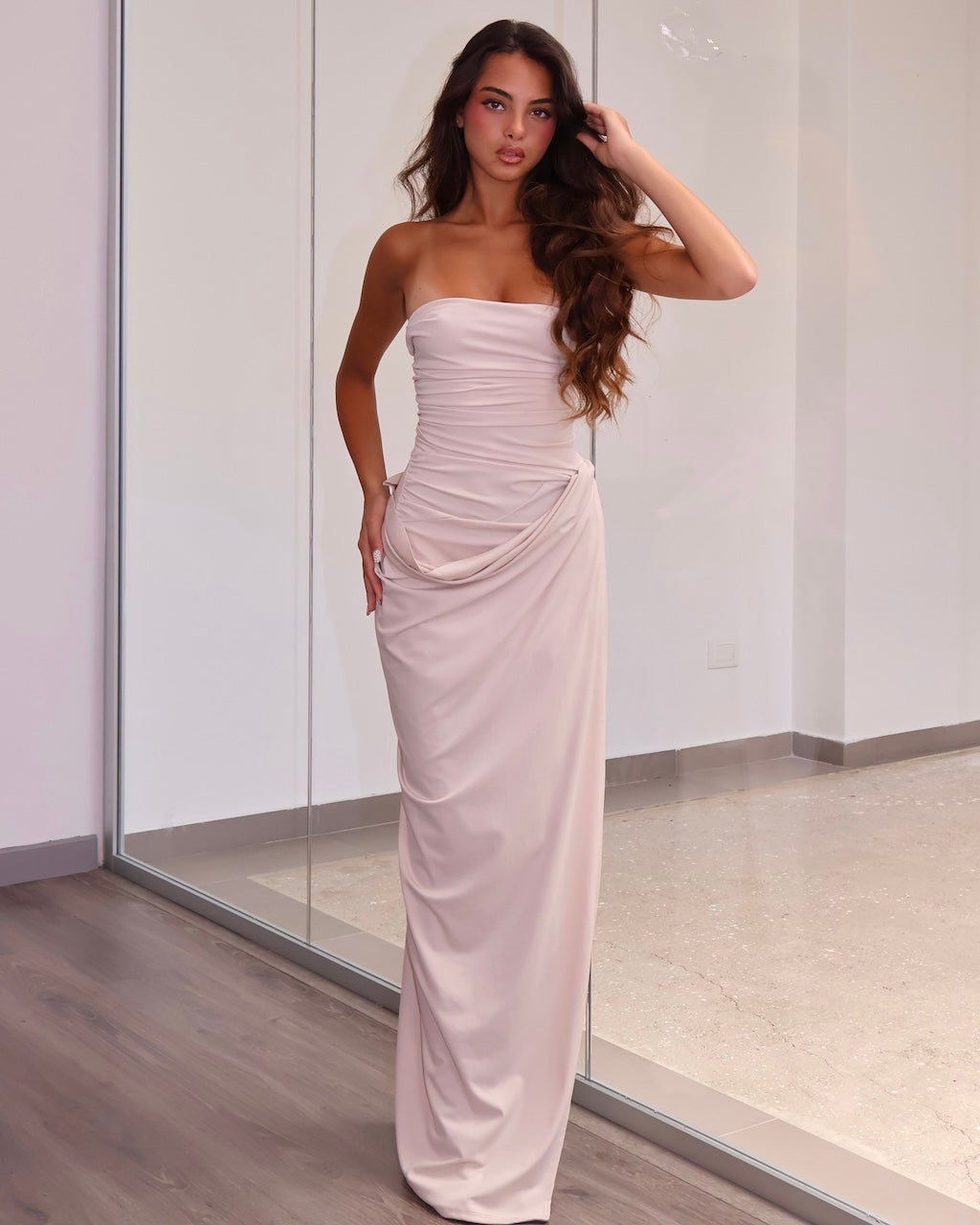 DRESS FAIR