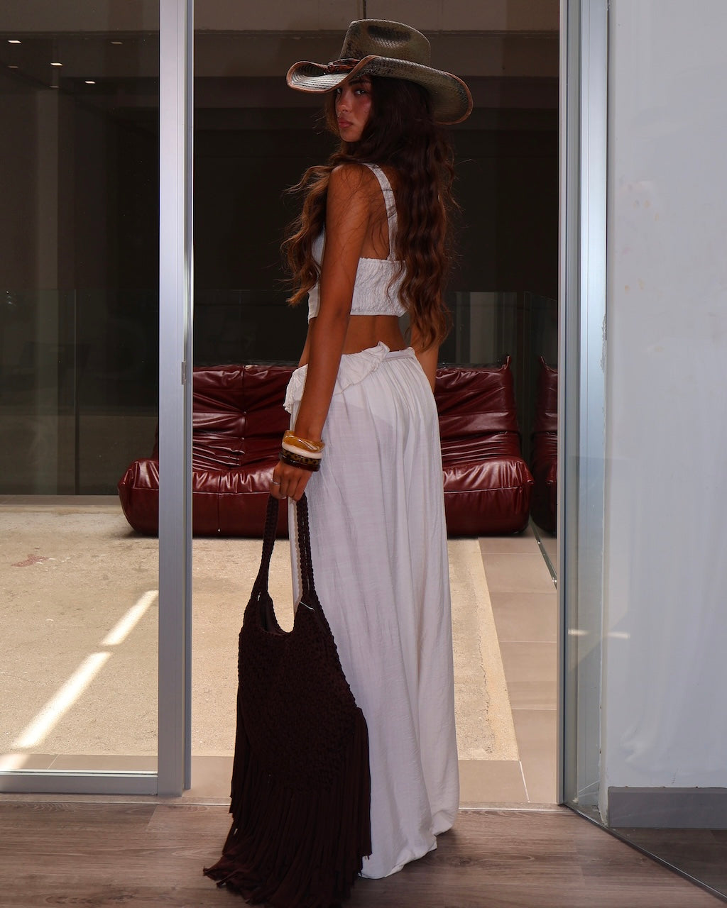 SET LOLA
