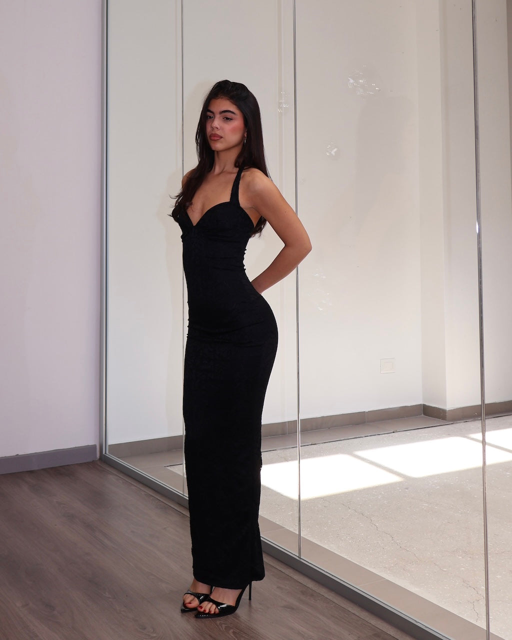 WONDERFUL DRESS