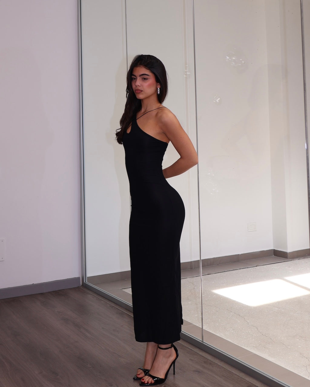 VESTIDO SENCILLO FLUJO