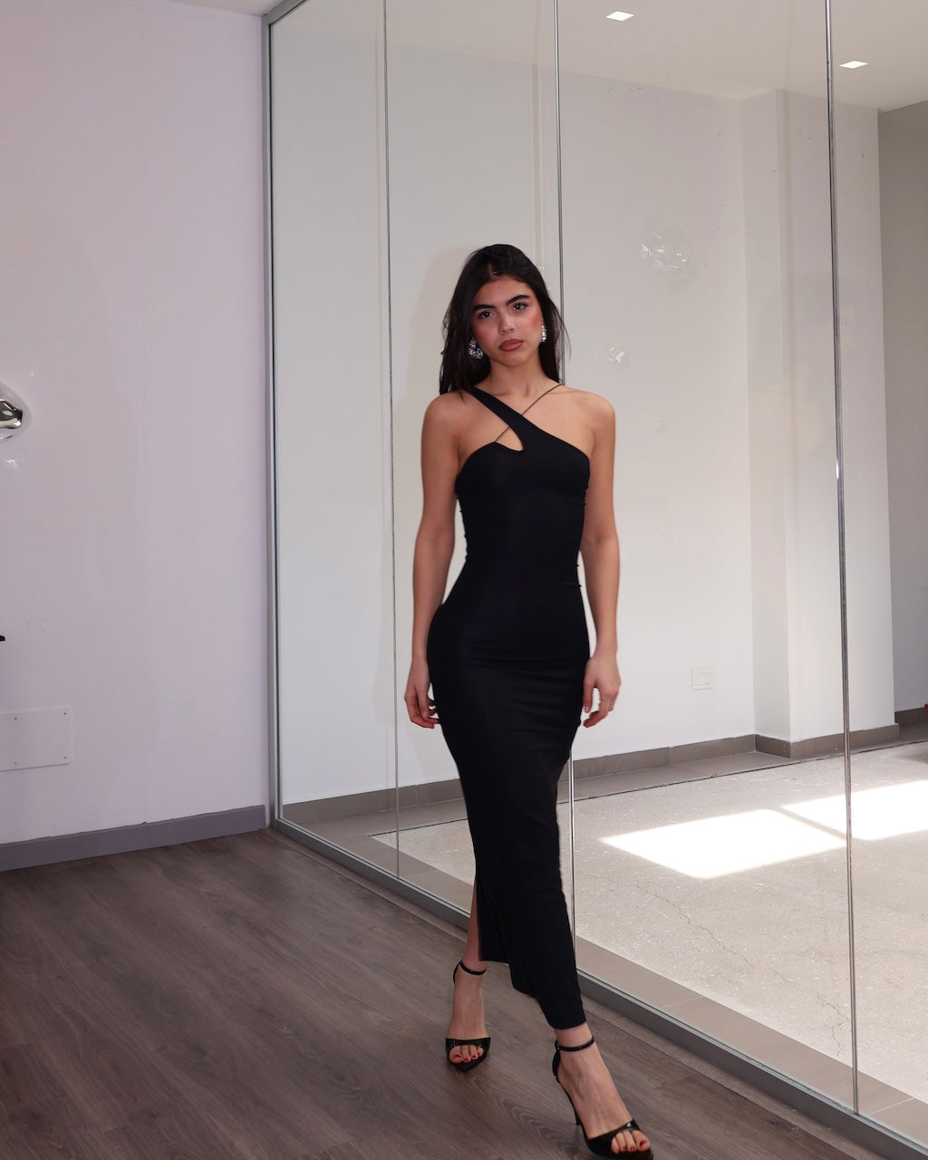 VESTIDO SENCILLO FLUJO