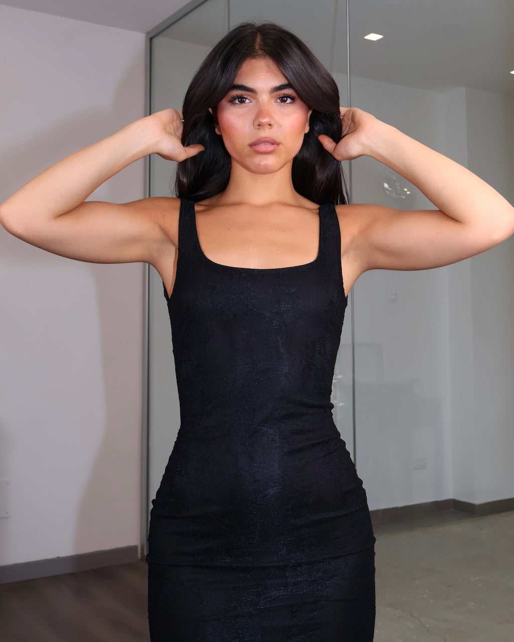 VESTIDO TRANSPARENTE