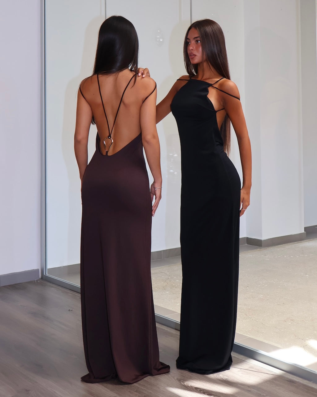 DRESS BACK PRECIOUS