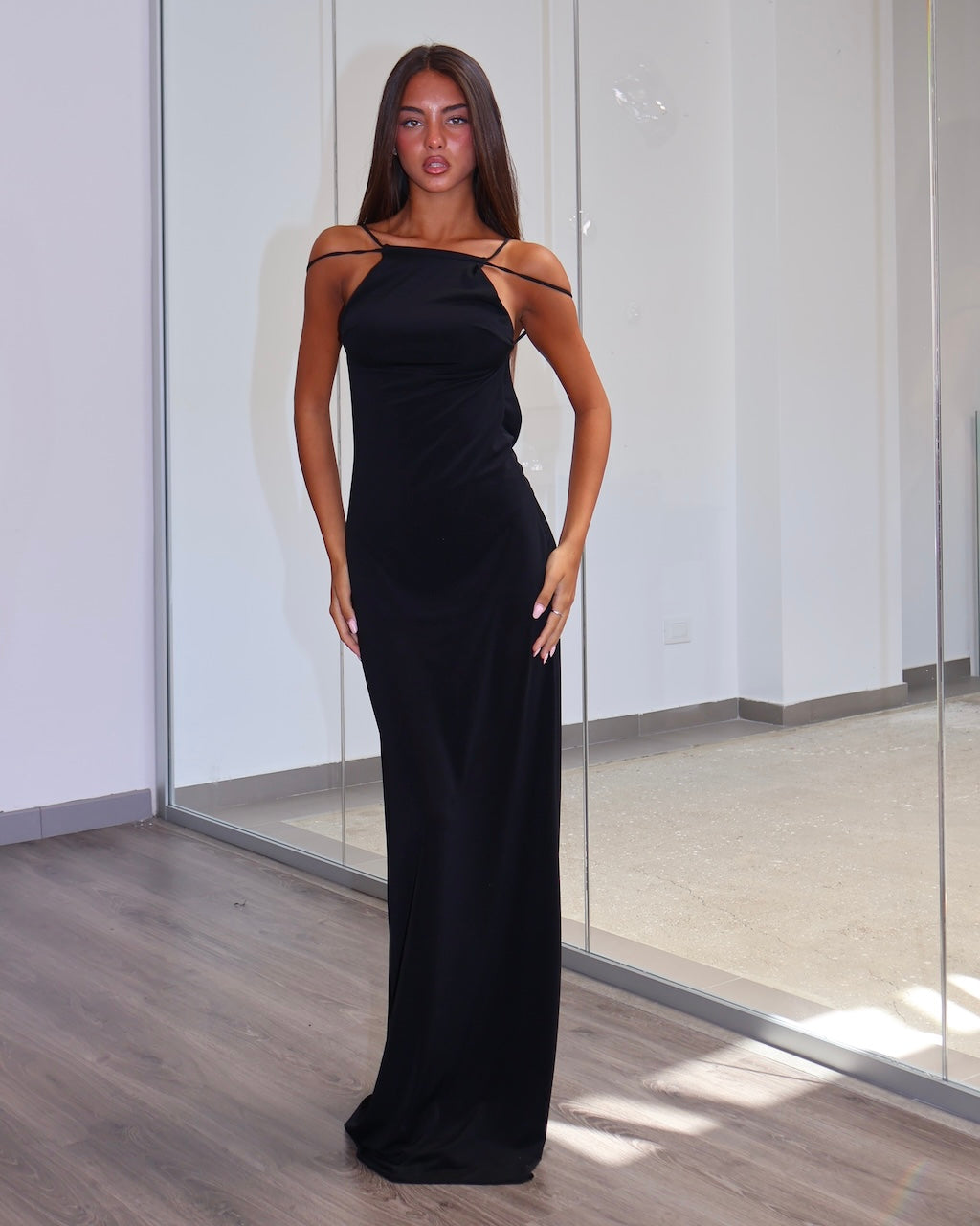 DRESS BACK PRECIOUS