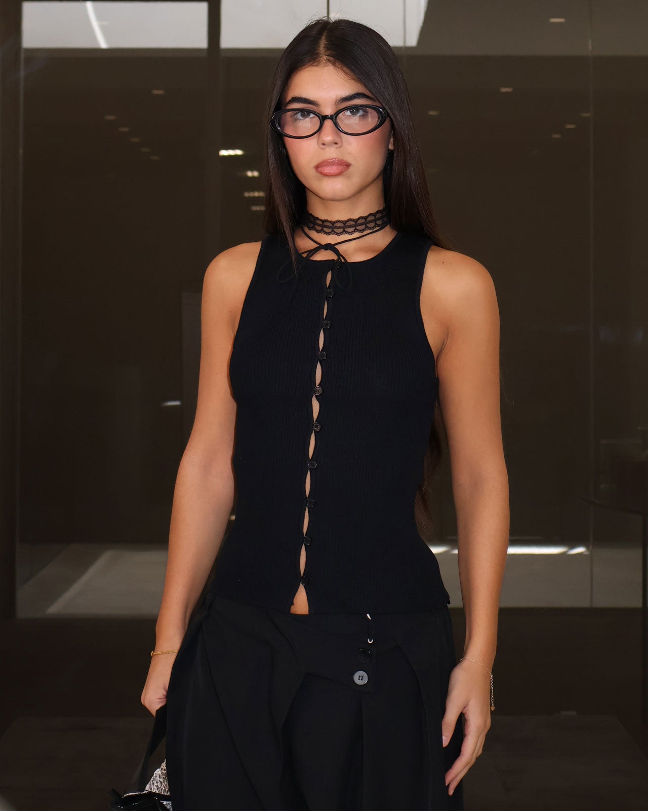 CAMISETA DE TIRANTES CON BOTONES