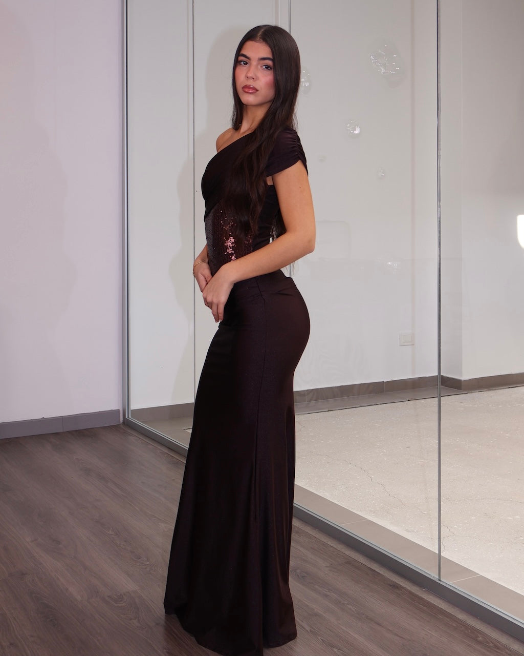 PANTONÍA DE VESTIDO