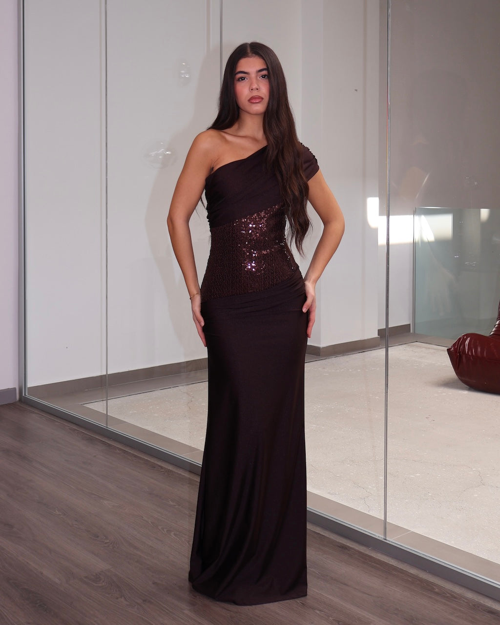 PANTONÍA DE VESTIDO