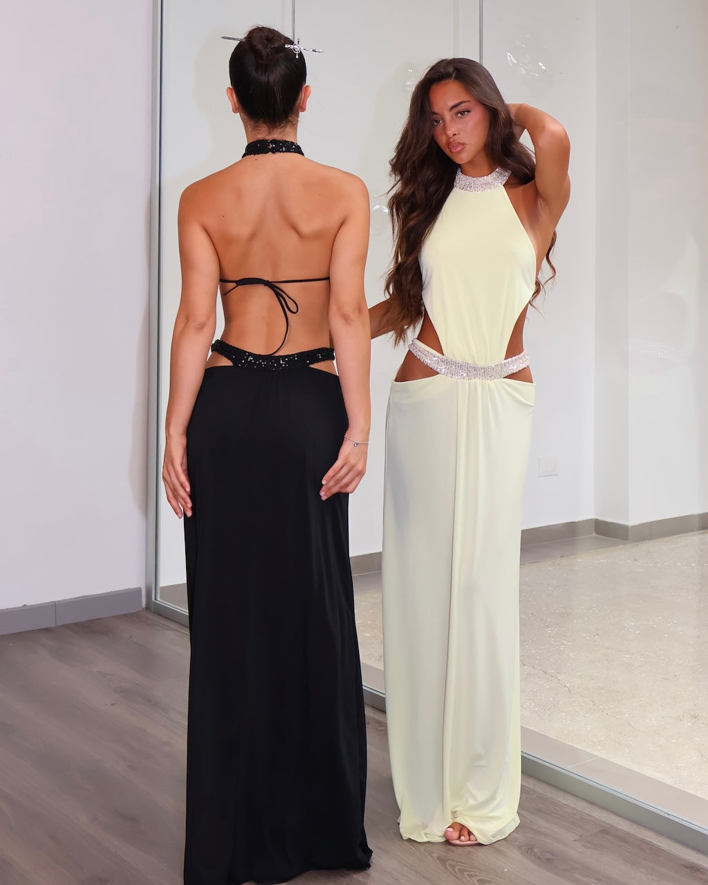DRESS NIGHT GAME