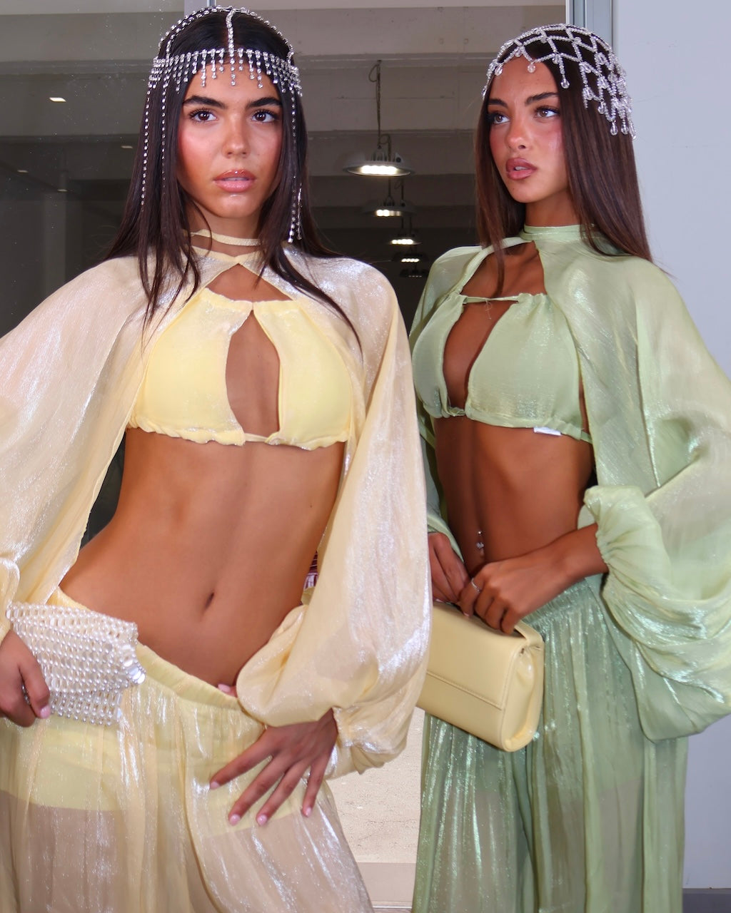 SET SATIN