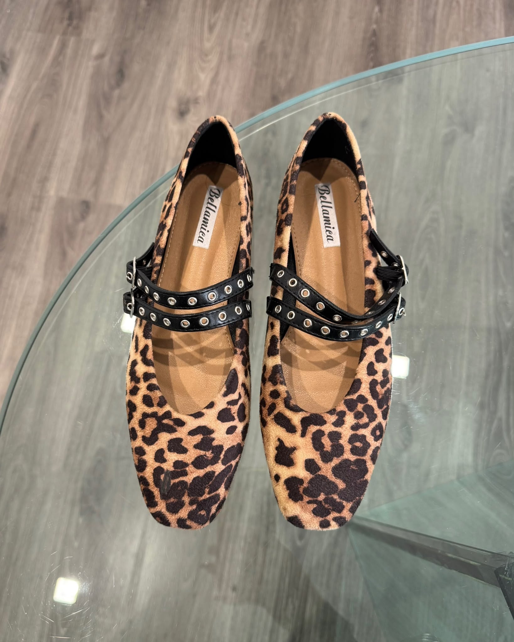 BALLERINA DARK & LEO